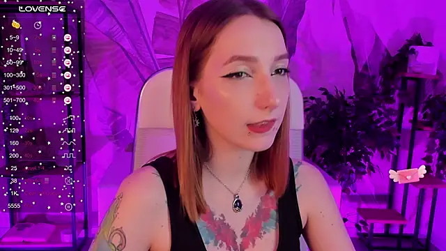 Snapshot of PrettyReckess chatting on 18, 2, 2025 PrettyReckess online show from 18, 2, 2025