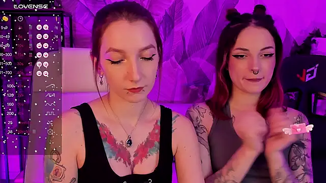 Snapshot of PrettyReckess chatting on 19, 2, 2025 PrettyReckess online show from 19, 2, 2025