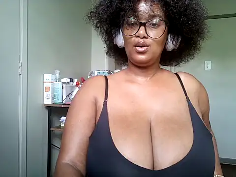 Charlie-Crawford online show from 16, 12, 2025