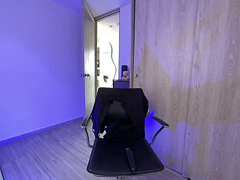 Anny Moore09 online show from 10, 3, 2026