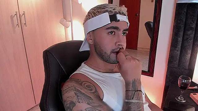 ItsMeEros online show from 24, 9, 2025