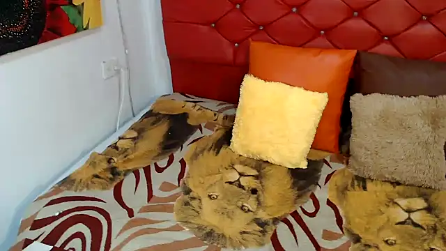 Snapshot of dirtydolltsx chatting on 11, 11, 2025 dirtydolltsx online show from 11, 11, 2025