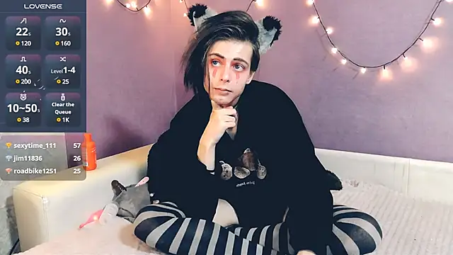 Snapshot of Littlepinkcat chatting on 1, 2, 2025 Littlepinkcat online show from 1, 2, 2025