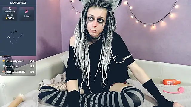 Snapshot of Littlepinkcat chatting on 13, 2, 2025 Littlepinkcat online show from 13, 2, 2025