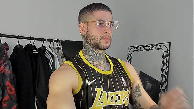  jamesleandros1 online show from 15, 11, 2025