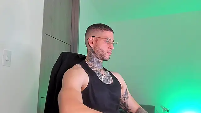  jamesleandros1 online show from 28, 3, 2026