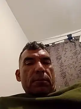 Snapshot of Daddy1972 chatting on 29, 12, 2024 Daddy1972 online show from 29, 12, 2024