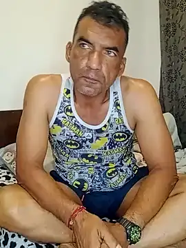 Snapshot of Daddy1972 chatting on 11, 1, 2025 Daddy1972 online show from 11, 1, 2025