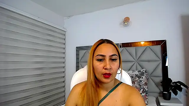 Snapshot of nana_levy chatting on 21, 1, 2025 nana levy online show from 21, 1, 2025