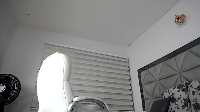 Snapshot of nana_levy chatting on 7, 2, 2025 nana levy online show from 7, 2, 2025