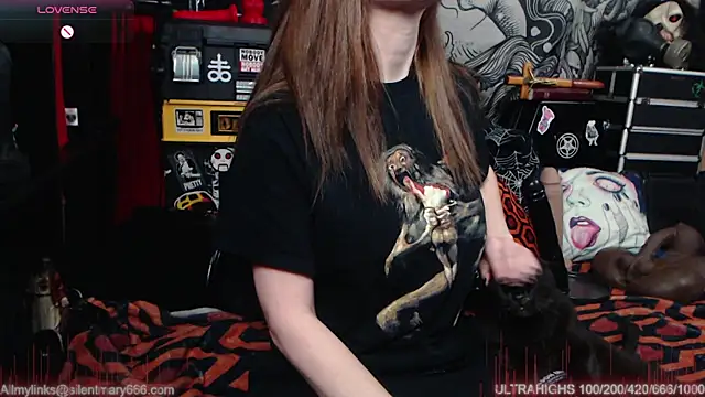 Silentmary online show from 26, 2, 2025