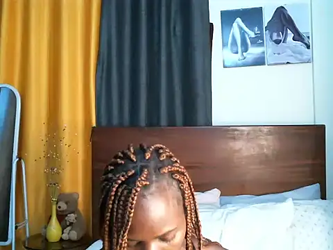 Snapshot of pay_tience chatting on 10, 6, 2026 pay tience online show from 10, 6, 2026