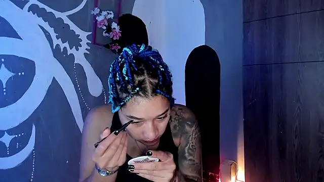 Eva Lee  online show from 6, 12, 2024