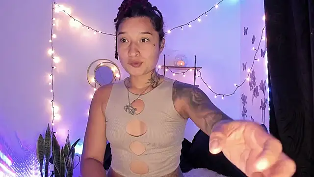 Eva Lee  online show from 12, 2, 2025