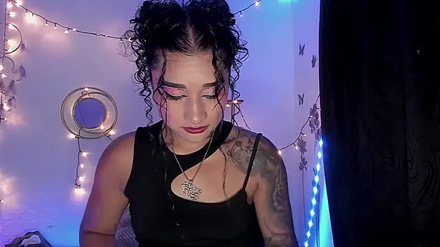 Eva Lee  online show from 23, 2, 2025