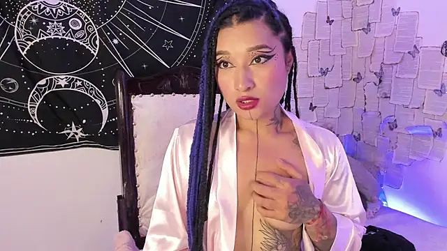 Snapshot of Eva_Lee_ chatting on 13, 9, 2025 Eva Lee online show from 13, 9, 2025