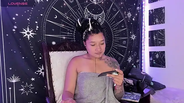 Snapshot of Eva_Lee_ chatting on 30, 9, 2025 Eva Lee online show from 30, 9, 2025