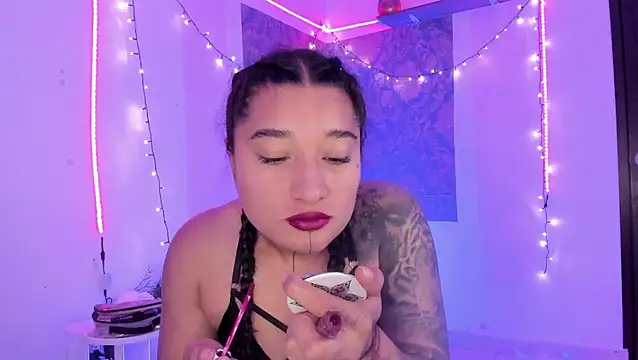 Eva Lee  online show from 20, 6, 2026