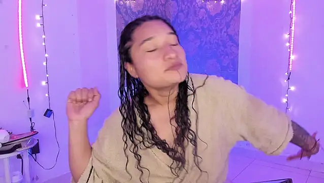 Eva Lee  online show from 12, 7, 2026