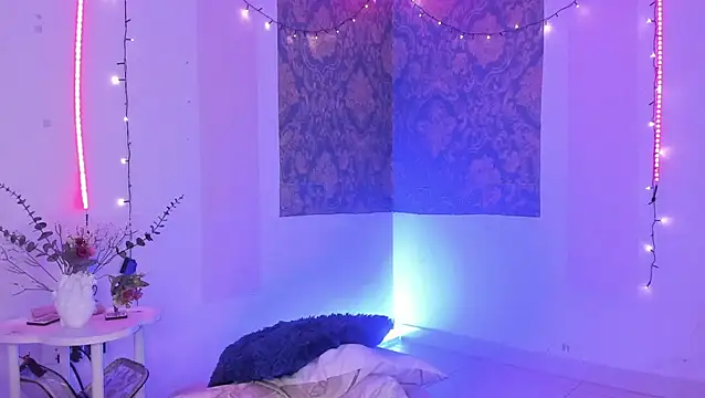 Eva Lee  online show from 19, 7, 2026