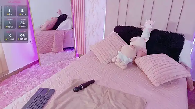 Snapshot of Hanaa_rosse chatting on 30, 10, 2025 Hanaa rosse online show from 30, 10, 2025