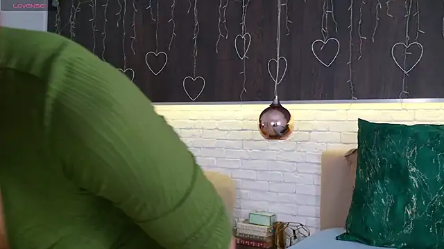 CindeFucknRella online show from 21, 3, 2025