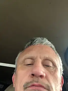 prekumstud online show from 23, 4, 2026