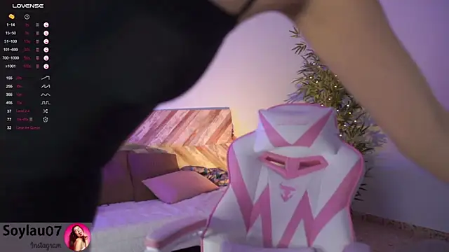 imjess01 online show from 10, 12, 2024