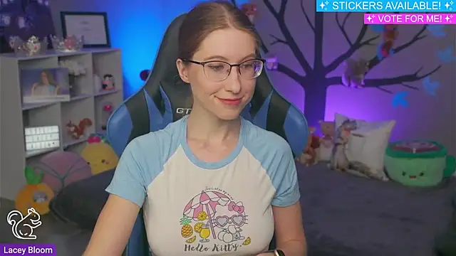 TheLaceyBloom online show from 9, 1, 2025