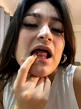 LuceroRm online show from 21, 9, 2025