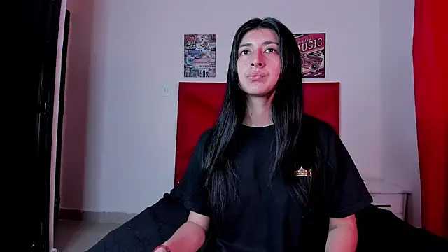 EmmaWilliamss online show from 15, 1, 2025