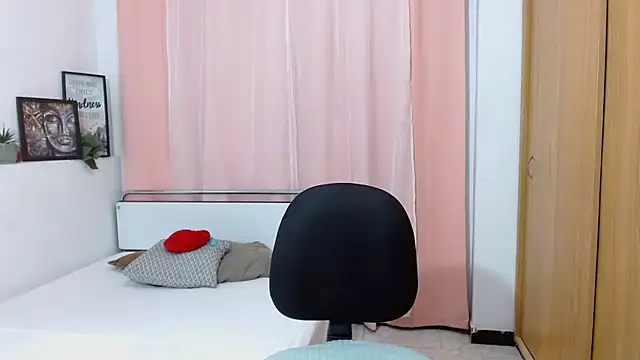 nickyCollins online show from 3, 10, 2025