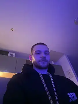 Snapshot of Z1uk chatting on 10, 3, 2026 Z1uk online show from 10, 3, 2026