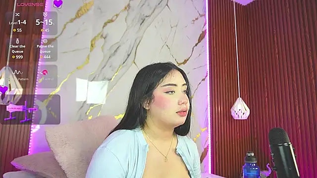 Snapshot of haylie_ chatting on 31, 1, 2025 haylie online show from 31, 1, 2025