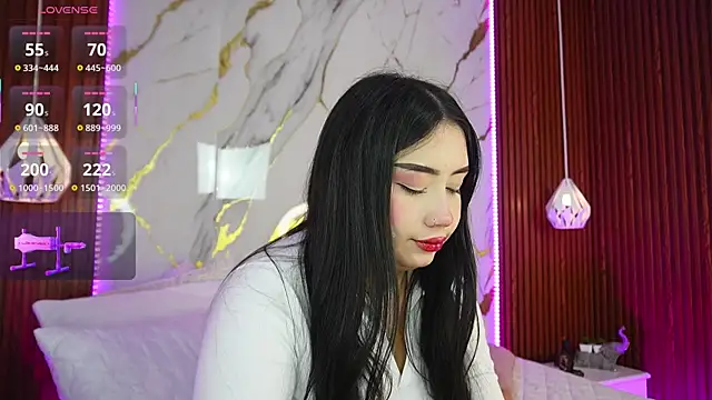 Snapshot of haylie_ chatting on 13, 3, 2025 haylie online show from 13, 3, 2025