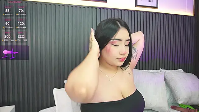 haylie  online show from 14, 12, 2025