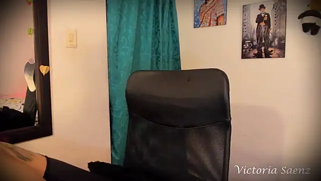 victoriaasaenz  online show from 14, 3, 2025