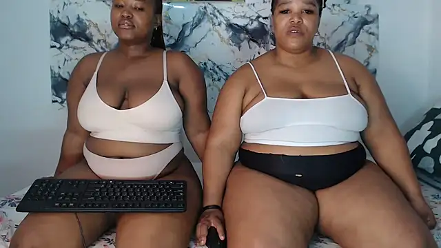 SexyAmeena2002 online show from 26, 3, 2026