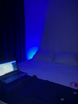 Snapshot of Insane_Issa chatting on 9, 3, 2025 Insane Issa online show from 9, 3, 2025