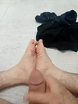 Hardapple01 online show from 1, 12, 2024