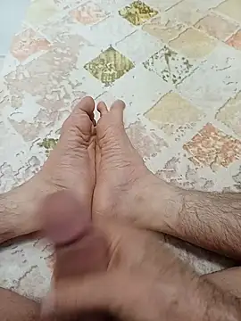 Hardapple01 online show from 12, 1, 2025