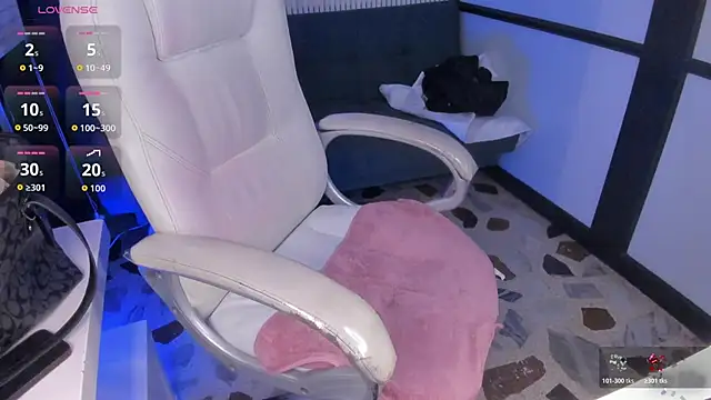 LunaBaker-1 online show from 28, 3, 2026