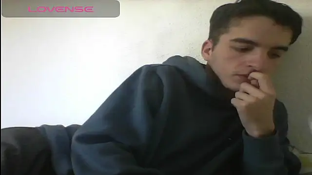 Snapshot of Tombgy07 chatting on 3, 3, 2025 Tombgy07 online show from 3, 3, 2025