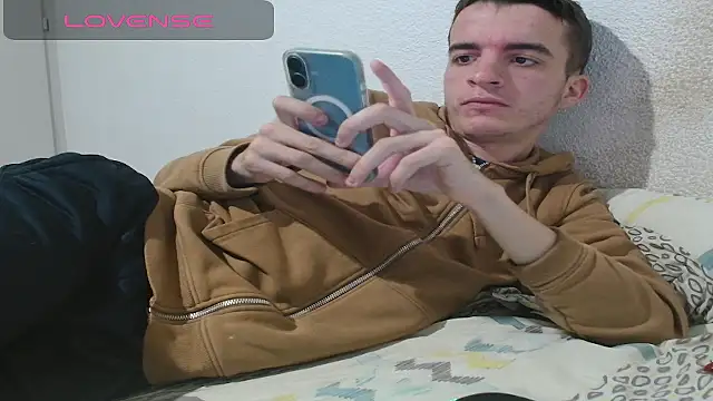 Tombgy07 online show from 13, 11, 2025