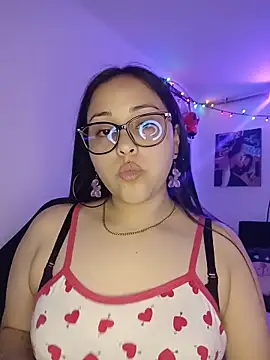 Snapshot of persefone_core chatting on 20, 11, 2025 persefone core online show from 20, 11, 2025