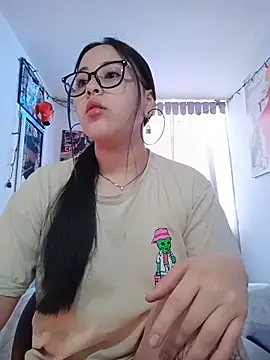 Snapshot of persefone_core chatting on 30, 11, 2025 persefone core online show from 30, 11, 2025