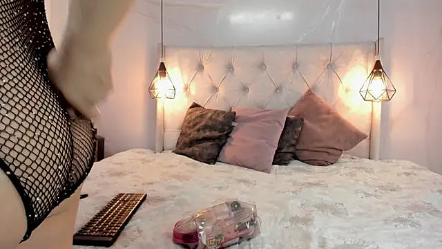 SakuraLee  online show from 9, 10, 2025