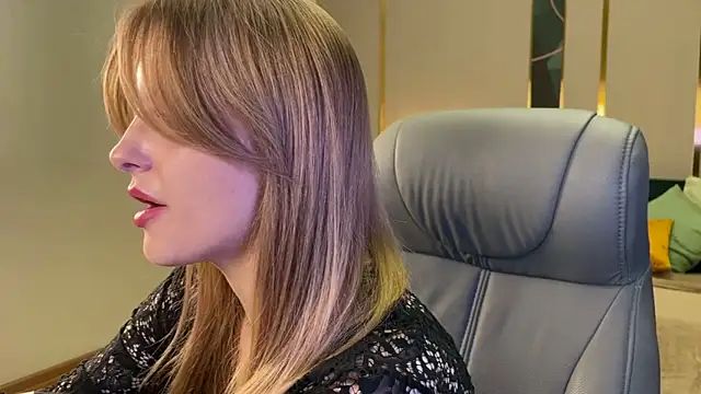 Snapshot of anita_blairr chatting on 8, 3, 2026 anita blairr online show from 8, 3, 2026