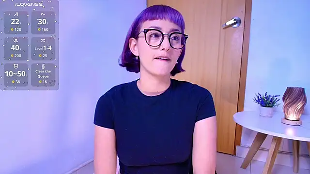 Snapshot of tati_cardenas chatting on 17, 5, 2026 tati cardenas online show from 17, 5, 2026