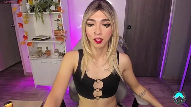 sofi elfqueen online show from 24, 1, 2025